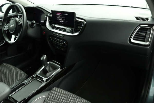 Kia Ceed Sportswagon 1.5 T-GDi DynamicPlusLine Apple Carplay/Android Auto - Cruise Control - Doddehoekdetectie - Navigatie - Stoel/Stuurverwarming - Fabrieksgarantie tot 10-2031