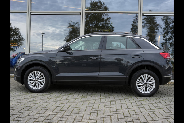 Volkswagen T-Roc 1.0 TSI Style | Navigatie | Adaptive Cruise | PDC | Android/Apple Carplay