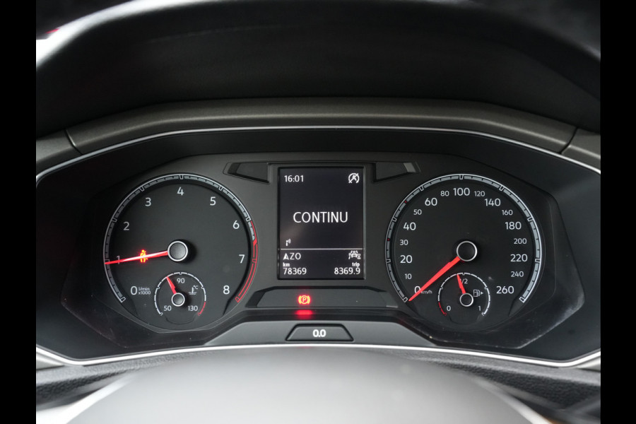 Volkswagen T-Roc 1.0 TSI Style | Navigatie | Adaptive Cruise | PDC | Android/Apple Carplay