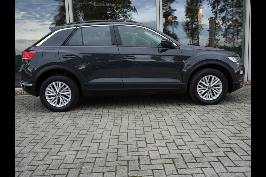 Volkswagen T-Roc 1.0 TSI Style | Navigatie | Adaptive Cruise | PDC | Android/Apple Carplay