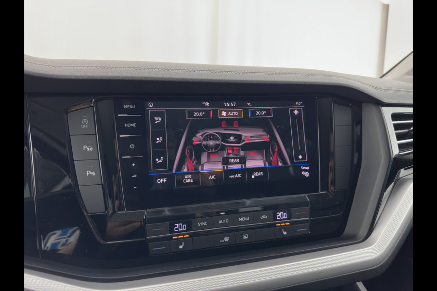 Volkswagen Touareg 3.0 TDI R-Line (INCL-BTW) Aut. *LEATHER | FULL-LED | BLIND-SPOT | HEATED-COMFORTSEATS | AIR-SUSPENSION | KEYLESS | CAMERA | NAVI-FULLMAP | PRIVACY-GLASS | ADAPTIVE-CRUISE |  SHIFT-PADDLES | TOWBAR*