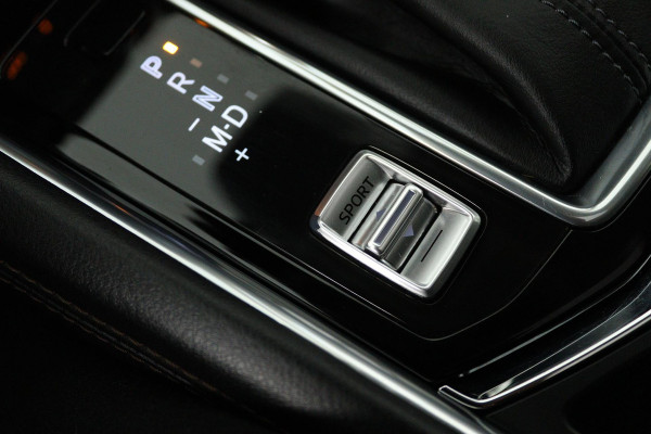 Mazda CX-5 2.0 SkyActiv-G 160 GT-M 4WD (PANORAMADAK, TREKHAAK, STOEL/STUUR VERWARMING, CAMERA, ELEKTR STOELEN, SENSOREN)