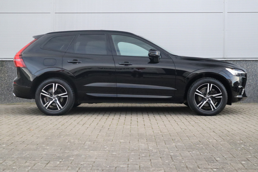 Volvo XC60 2.0 Recharge T6 AWD R-Design Panorama dak / Head-Up / Harman Kardon / 360 camera / Adaptieve cruise /