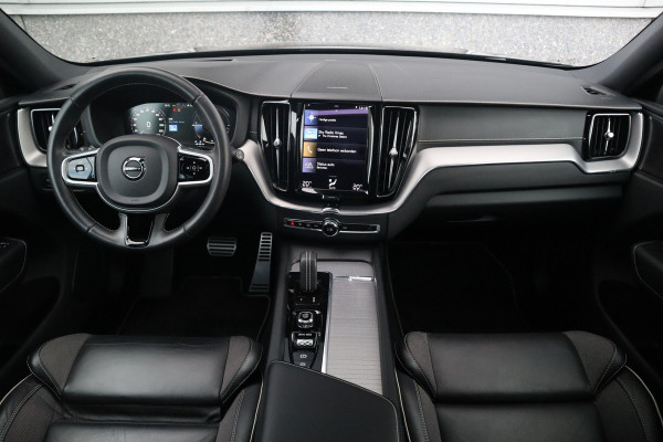 Volvo XC60 2.0 Recharge T6 AWD R-Design Panorama dak / Head-Up / Harman Kardon / 360 camera / Adaptieve cruise /