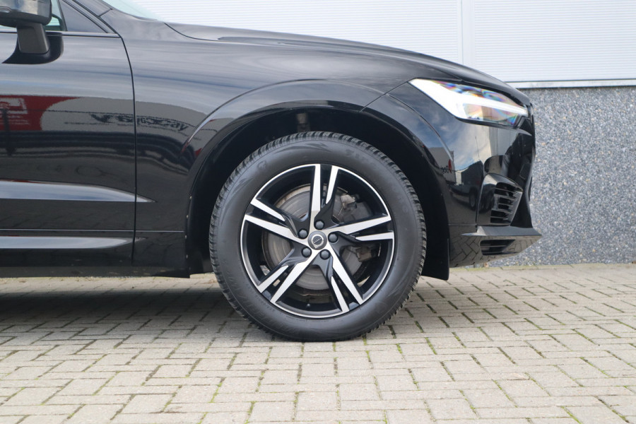 Volvo XC60 2.0 Recharge T6 AWD R-Design Panorama dak / Head-Up / Harman Kardon / 360 camera / Adaptieve cruise /