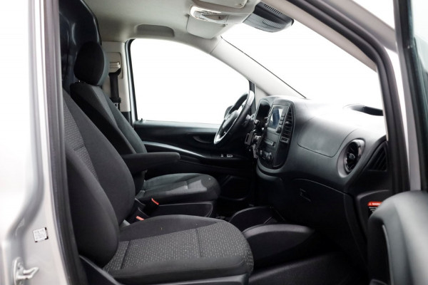 Mercedes-Benz Vito CDI 136pk Compact 9G Automaat 2x Schuifdeur/LED/Camera/Inrichting 07-2022