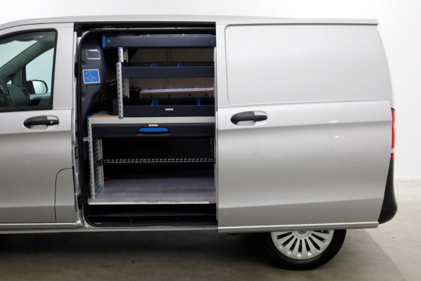 Mercedes-Benz Vito CDI 136pk Compact 9G Automaat 2x Schuifdeur/LED/Camera/Inrichting 07-2022