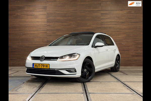 Volkswagen Golf 1.5 TSI Highline PANO/NAVI/CAMERA/LED/SPORTSTOELEN/CLIMATE/PARELMOER !