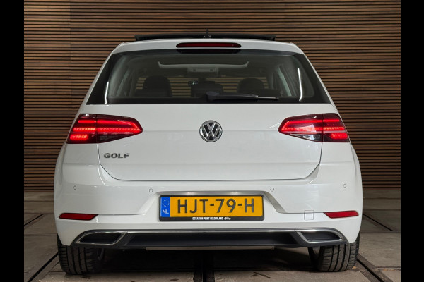 Volkswagen Golf 1.5 TSI Highline PANO/NAVI/CAMERA/LED/SPORTSTOELEN/CLIMATE/PARELMOER !