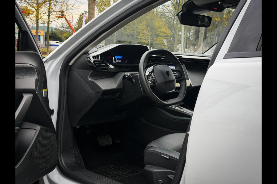 Peugeot 408 1.6 HYbrid Allure 180 EAT8