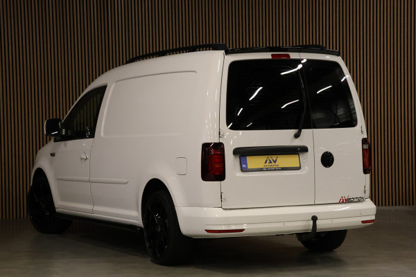 Volkswagen Caddy 2.0 TDI L2H1 Maxi | Bi-Xenon | Navigatie | PDC | Trekhaak | Airco | Cruise control | Nieuwe APK | Dealer onderhouden