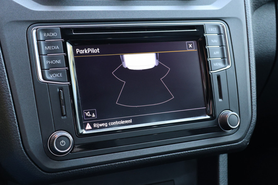 Volkswagen Caddy 2.0 TDI L2H1 Maxi | Bi-Xenon | Navigatie | PDC | Trekhaak | Airco | Cruise control | Nieuwe APK | Dealer onderhouden