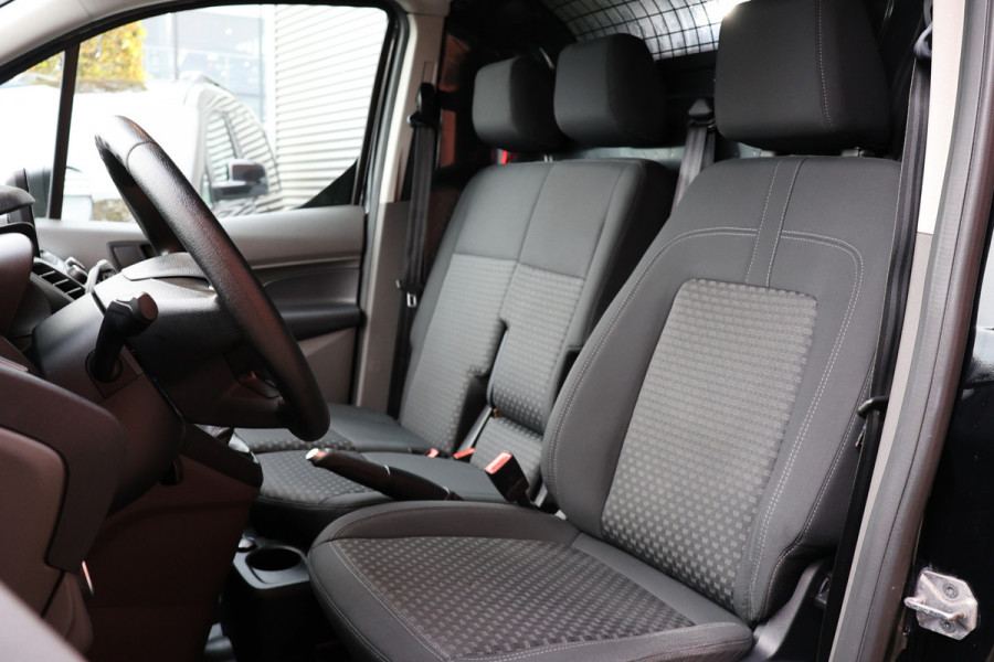Ford Transit Connect Transit Connect 1.0 Ecoboost 100 PK | Marge | BTW / BPM Vrij | 3-Zitter | Camera | Navigatie | CarPlay | Stoelverwarming | Airco | Dealer onderhouden | Nieuwe APK | Onderhoudsbeurt