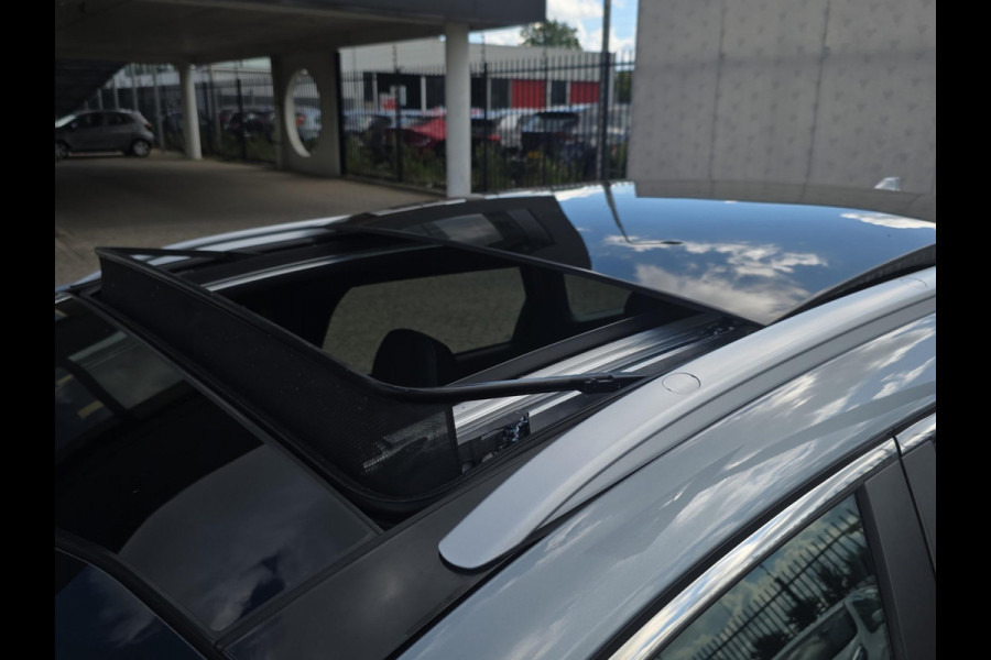 Kia Ceed Sportswagon 1.5 T-GDi GT-Line Automaat | Stoel & Stuurverwarming | Sportstuur | Schuif/Kanteldak | LED | Elektr. Achterklep |