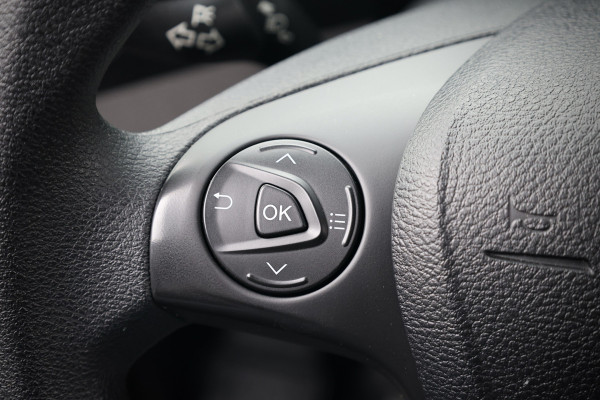 Ford Transit Connect 1.0 Ecoboost 100 PK | BTW / BPM Vrij | Marge | 3-Zitter | Camera | Navigatie | CarPlay | PDC V+A | Stoelverwarming | Airco | Dealer onderhouden | Nieuwe APK | Onderhoudsbeurt