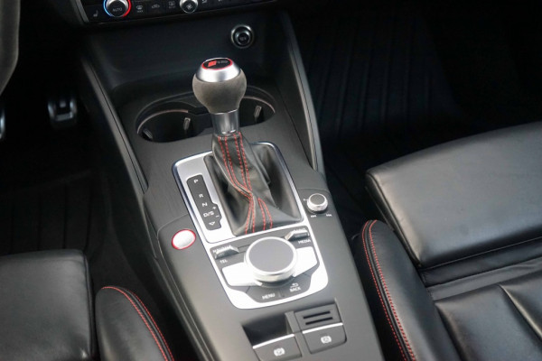 Audi RS3 Sportback 2.5 TFSI Quattro B&O/RS-zetels/2020/Dealer/400PK