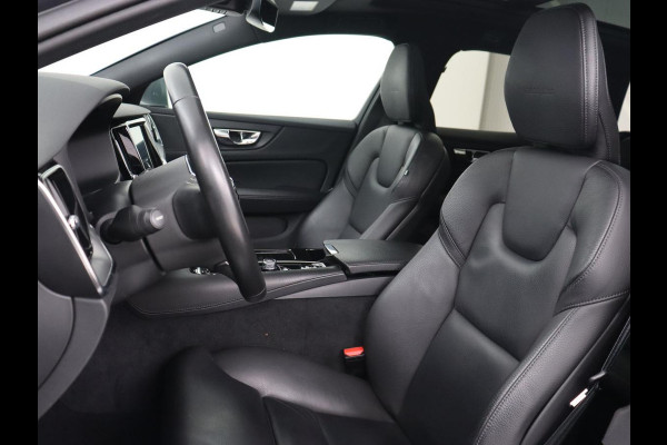 Volvo V60 2.0 T6 Recharge AWD Inscription | Panoramadak | Leder | 360 Camera | Stoelverwarming | Head-Up | Carplay | Memory | Adaptive cruise | Navigatie | Full LED | PHEV | Plug In Volvo V60 2.0 T6 Recharge AWD Inscription | Panoramadak | Leder | 360 Camera | Stoelverwarming | Head-Up | Carplay | Memory | Adaptive cruise | Navigatie | Full LED | PHEV | Plug In