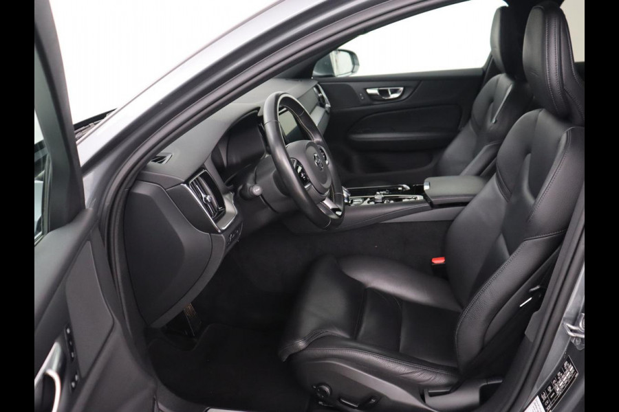Volvo V60 2.0 T6 Recharge AWD Inscription | Panoramadak | Leder | 360 Camera | Stoelverwarming | Head-Up | Carplay | Memory | Adaptive cruise | Navigatie | Full LED | PHEV | Plug In Volvo V60 2.0 T6 Recharge AWD Inscription | Panoramadak | Leder | 360 Camera | Stoelverwarming | Head-Up | Carplay | Memory | Adaptive cruise | Navigatie | Full LED | PHEV | Plug In