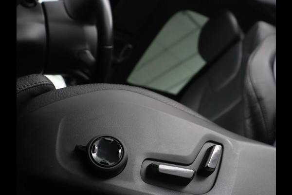 Volvo V60 2.0 T6 Recharge AWD Inscription | Panoramadak | Leder | 360 Camera | Stoelverwarming | Head-Up | Carplay | Memory | Adaptive cruise | Navigatie | Full LED | PHEV | Plug In Volvo V60 2.0 T6 Recharge AWD Inscription | Panoramadak | Leder | 360 Camera | Stoelverwarming | Head-Up | Carplay | Memory | Adaptive cruise | Navigatie | Full LED | PHEV | Plug In