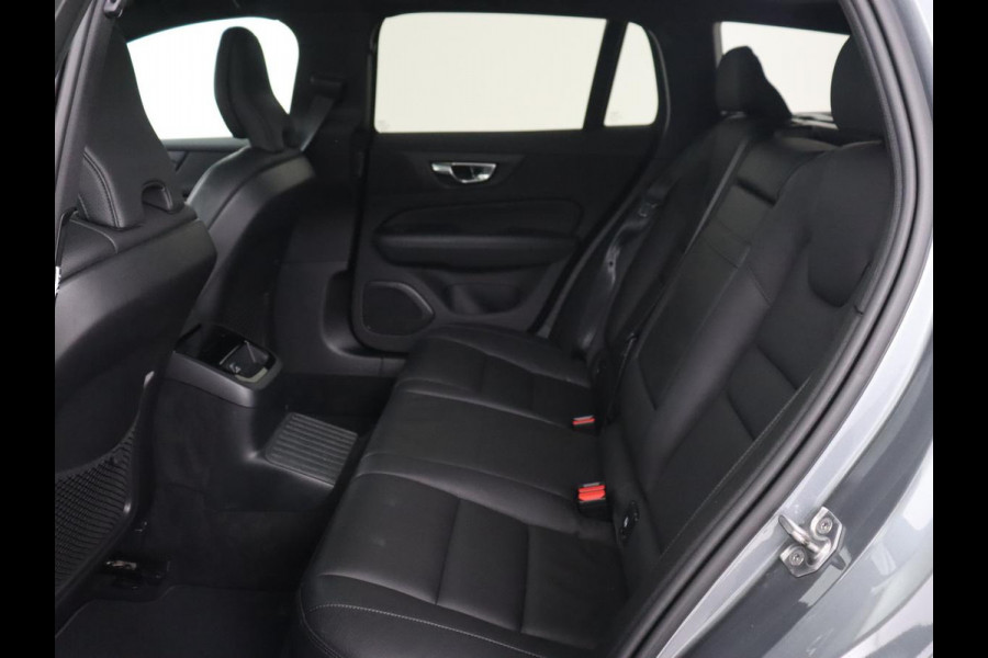 Volvo V60 2.0 T6 Recharge AWD Inscription | Panoramadak | Leder | 360 Camera | Stoelverwarming | Head-Up | Carplay | Memory | Adaptive cruise | Navigatie | Full LED | PHEV | Plug In Volvo V60 2.0 T6 Recharge AWD Inscription | Panoramadak | Leder | 360 Camera | Stoelverwarming | Head-Up | Carplay | Memory | Adaptive cruise | Navigatie | Full LED | PHEV | Plug In