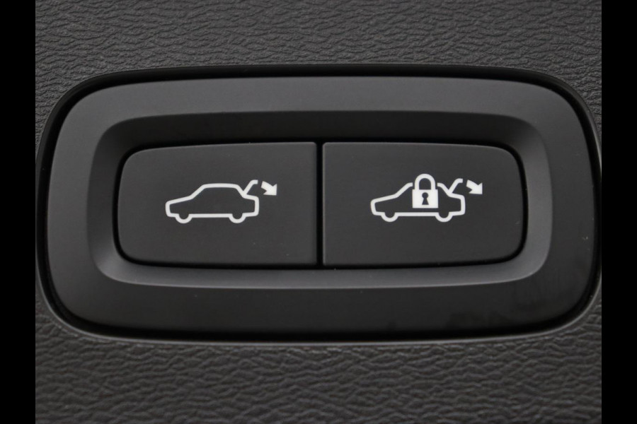 Volvo V60 2.0 T6 Recharge AWD Inscription | Panoramadak | Leder | 360 Camera | Stoelverwarming | Head-Up | Carplay | Memory | Adaptive cruise | Navigatie | Full LED | PHEV | Plug In Volvo V60 2.0 T6 Recharge AWD Inscription | Panoramadak | Leder | 360 Camera | Stoelverwarming | Head-Up | Carplay | Memory | Adaptive cruise | Navigatie | Full LED | PHEV | Plug In