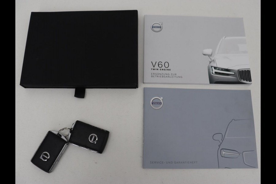 Volvo V60 2.0 T6 Recharge AWD Inscription | Panoramadak | Leder | 360 Camera | Stoelverwarming | Head-Up | Carplay | Memory | Adaptive cruise | Navigatie | Full LED | PHEV | Plug In Volvo V60 2.0 T6 Recharge AWD Inscription | Panoramadak | Leder | 360 Camera | Stoelverwarming | Head-Up | Carplay | Memory | Adaptive cruise | Navigatie | Full LED | PHEV | Plug In