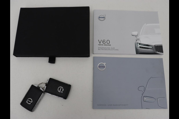 Volvo V60 2.0 T6 Recharge AWD Inscription | Panoramadak | Leder | 360 Camera | Stoelverwarming | Head-Up | Carplay | Memory | Adaptive cruise | Navigatie | Full LED | PHEV | Plug In Volvo V60 2.0 T6 Recharge AWD Inscription | Panoramadak | Leder | 360 Camera | Stoelverwarming | Head-Up | Carplay | Memory | Adaptive cruise | Navigatie | Full LED | PHEV | Plug In