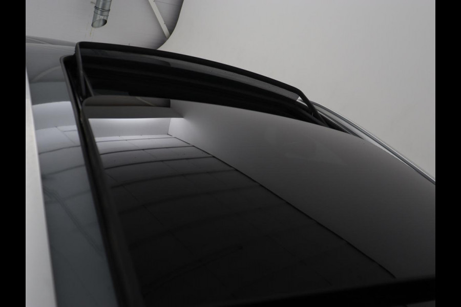 Volvo V60 2.0 T6 Recharge AWD Inscription | Panoramadak | Leder | 360 Camera | Stoelverwarming | Head-Up | Carplay | Memory | Adaptive cruise | Navigatie | Full LED | PHEV | Plug In Volvo V60 2.0 T6 Recharge AWD Inscription | Panoramadak | Leder | 360 Camera | Stoelverwarming | Head-Up | Carplay | Memory | Adaptive cruise | Navigatie | Full LED | PHEV | Plug In