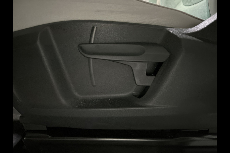 Volkswagen ID. Buzz Pro 77kWh | 19" Tilburg  Velgen | Park Assist  | LED | Camera | Schuifdeuren Links & Rechts