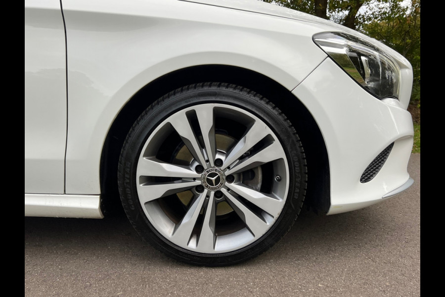 Mercedes-Benz CLA-Klasse Shooting Brake 180 AMG | Cruise + Camera + Navi Nu € 15.975,-!!!