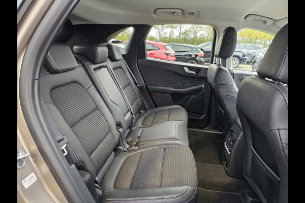 Ford Kuga 2.5 PHEV Titanium X | Trekhaak elektrisch uitklapbaar | Adaptive cruise control | Winter pack | Head up Display | Bang&Olufsen | Half leder