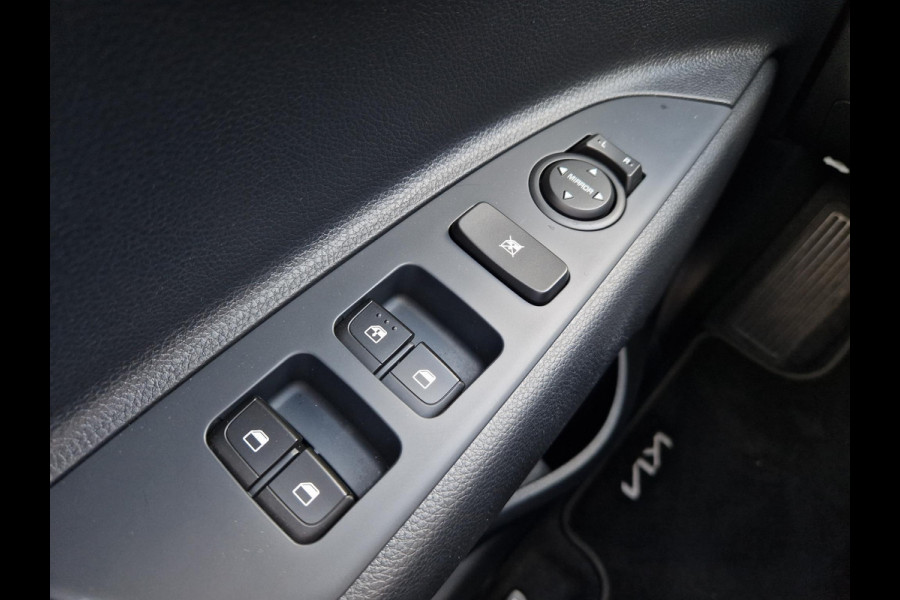 Kia Stonic 1.0 T-GDi MHEV DynamicLine | LED | Climate | Camera | Navi | Cruise |