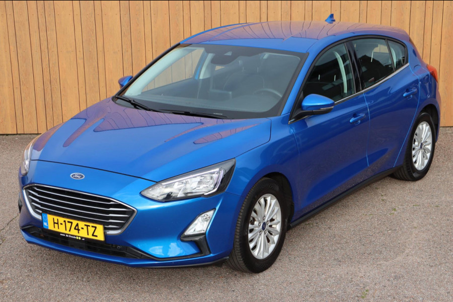 Ford Focus 1.0 EcoBoost Titanium Business org.NL trekhaak stoel+stuur+raamverw. Ford Focus 1.0 EcoBoost Titanium Business org.NL trekhaak stoel+stuur+raamverw.