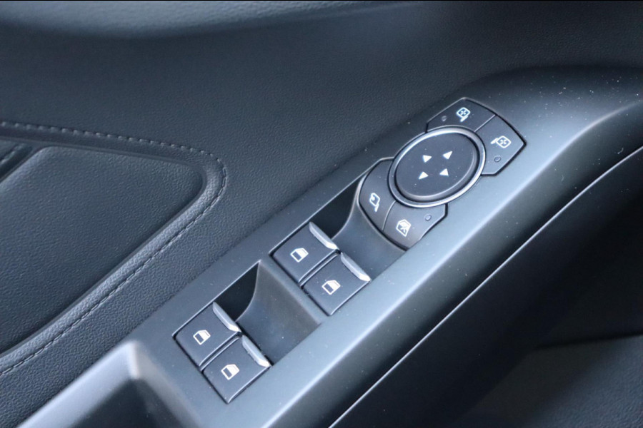 Ford Focus 1.0 EcoBoost Titanium Business org.NL trekhaak stoel+stuur+raamverw. Ford Focus 1.0 EcoBoost Titanium Business org.NL trekhaak stoel+stuur+raamverw.