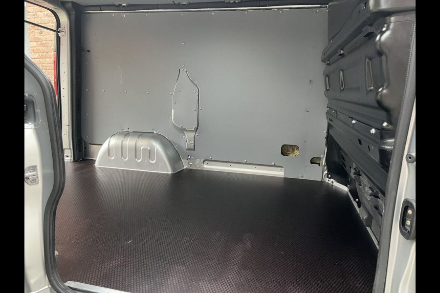 Opel Vivaro 1.6 CDTI E6 126pk Edition BPM Vrij! Lease €220 /m, Airco, Navi, PDC, Cruise controle, Onderhoudshistorie aanwezig