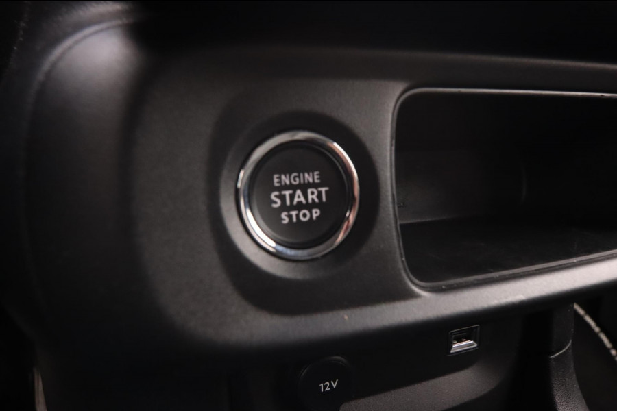 Citroën C3 1.2 PureTech ELLE Aut.|Leder Keyles Entry & GO Camera Cruise Control Navi Apple Carplay & Android Auto Led Citroën C3 1.2 PureTech ELLE Aut.|Leder Keyles Entry & GO Camera Cruise Control Navi Apple Carplay & Android Auto Led