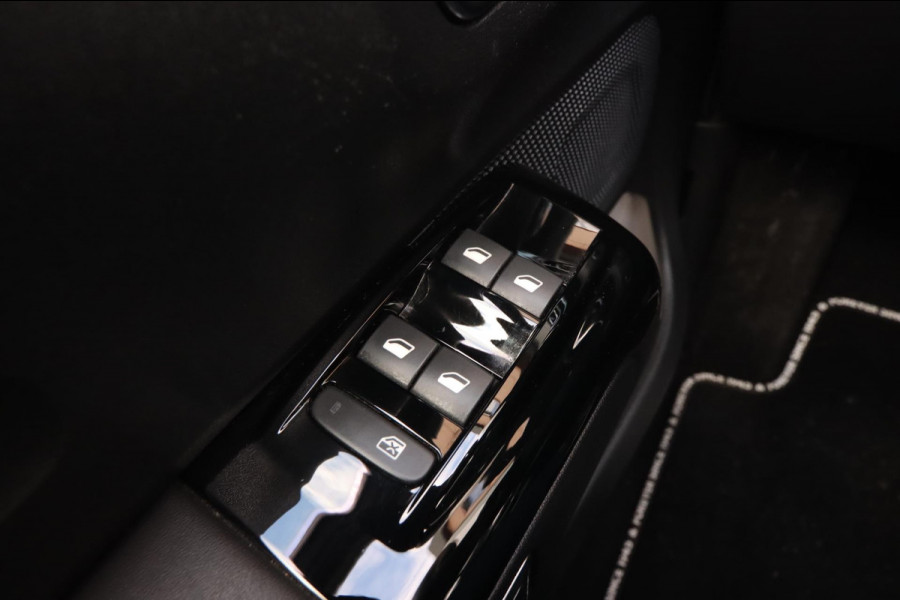 Citroën C3 1.2 PureTech ELLE Aut.|Leder Keyles Entry & GO Camera Cruise Control Navi Apple Carplay & Android Auto Led Citroën C3 1.2 PureTech ELLE Aut.|Leder Keyles Entry & GO Camera Cruise Control Navi Apple Carplay & Android Auto Led