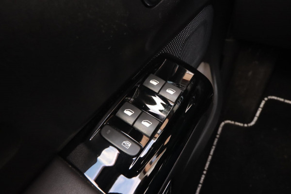 Citroën C3 1.2 PureTech ELLE Aut.|Leder Keyles Entry & GO Camera Cruise Control Navi Apple Carplay & Android Auto Led Citroën C3 1.2 PureTech ELLE Aut.|Leder Keyles Entry & GO Camera Cruise Control Navi Apple Carplay & Android Auto Led