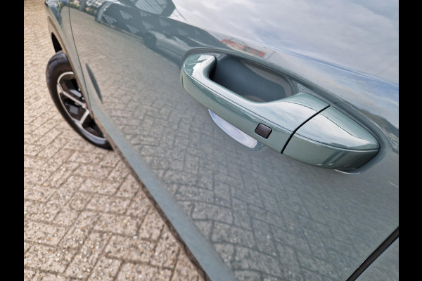 Kia Niro 1.6 GDi Hybrid DynamicLine | Navi | Clima | Adapt. Cruise | Camera | Sensoren voor & achter |