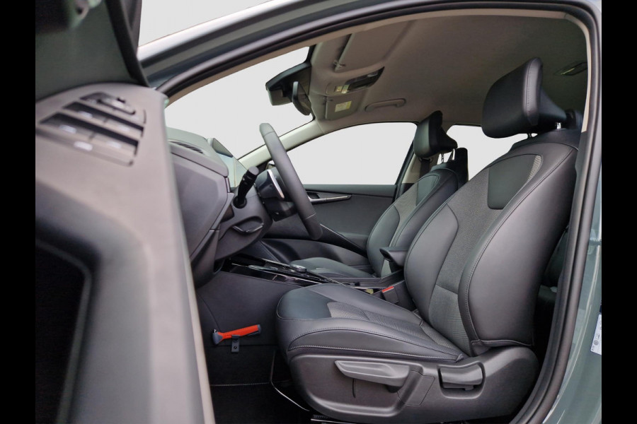 Kia Niro 1.6 GDi Hybrid DynamicLine | Navi | Clima | Adapt. Cruise | Camera | Sensoren voor & achter |