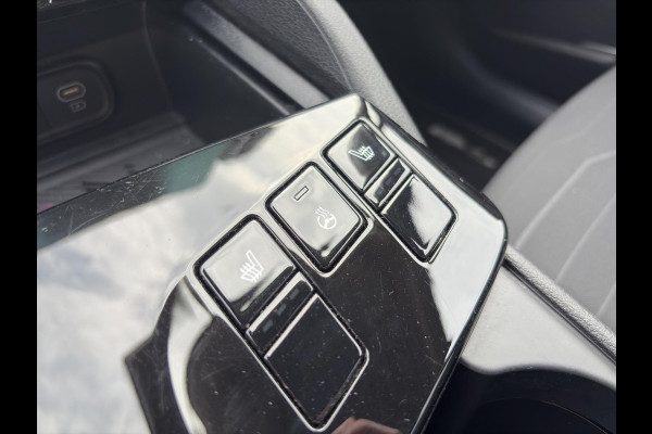 Kia Sportage 1.6 T-GDi Hybrid DynamicPlusLine Automaat | Pano | Stoelverwarming voor/achter | Camera | Dodehoekherkenning | Elektrische Stoelen | Cruise | Apple Carplay & Android Auto |