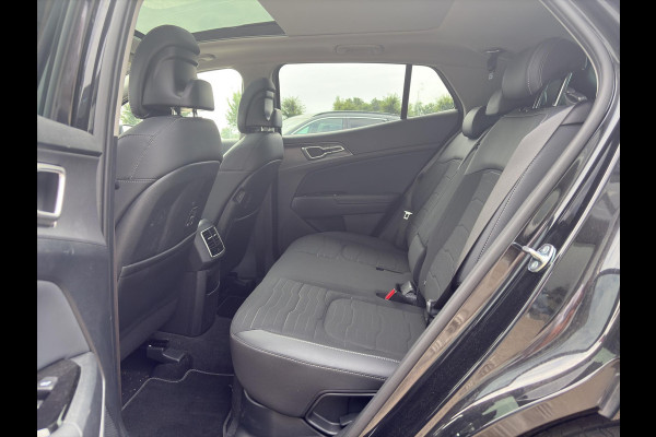 Kia Sportage 1.6 T-GDi Hybrid DynamicPlusLine Automaat | Pano | Stoelverwarming voor/achter | Camera | Dodehoekherkenning | Elektrische Stoelen | Cruise | Apple Carplay & Android Auto |