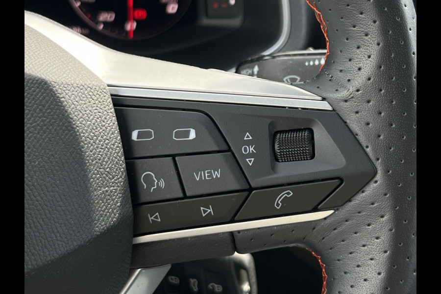 Seat Ibiza 1.0 EcoTSI FR Business Connect | Navi | Carplay | LED | Camera | ACC Seat Ibiza 1.0 EcoTSI FR Business Connect | Navi | Carplay | LED | Camera | ACC