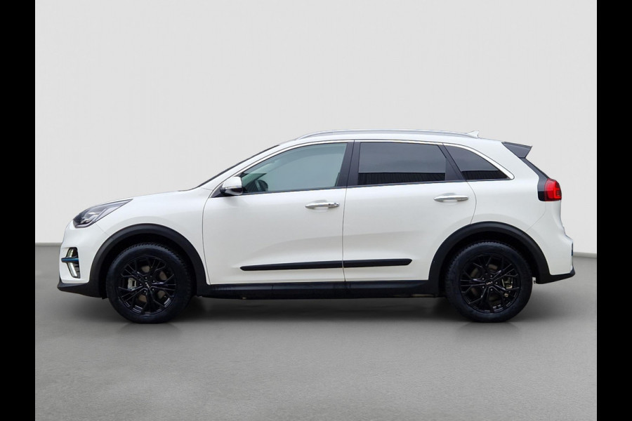 Kia e-Niro ExecutiveLine 64 kWh | 1e Eigenaar | Open Dak | LED | RMC Trekhaak | JBL | Stoelventilatie |