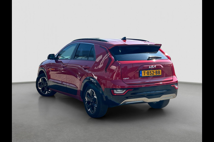 Kia Niro EV DynamicPlusLine 64.8 kWh | Prijs incl. vooraftrek 2000.- inruilpremie | HUD | Cruise | Camera | Open Dak | Stoel & Stuurverwarming | Key-Less | H-Leder |