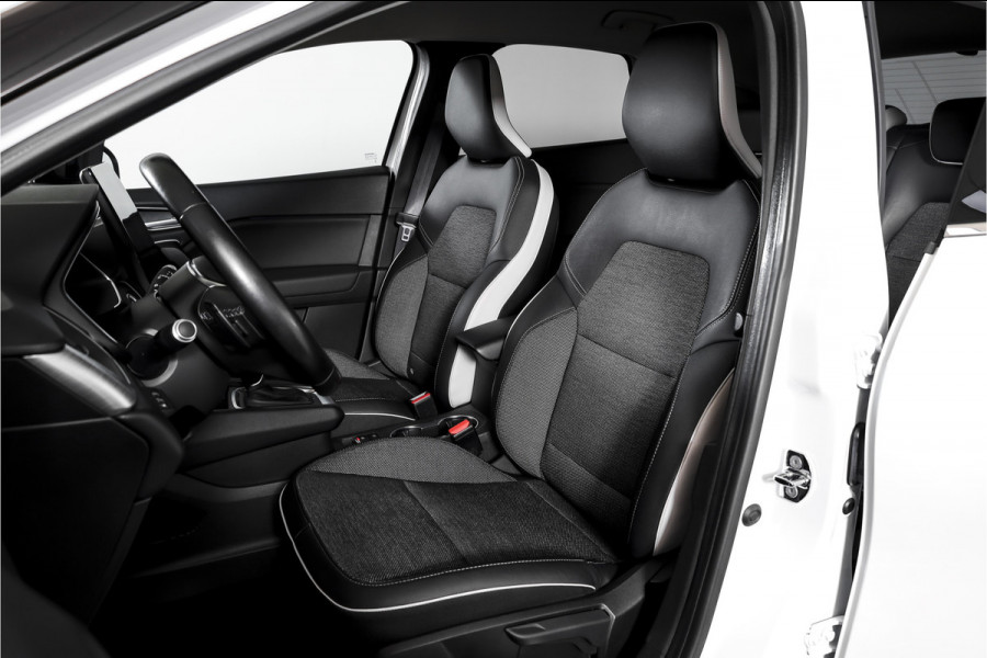 Renault Captur 1.3 TCe 130 PK Intens - Automaat | Dig. Cockpit | Adapt. Cruise | PDC | Camera | NAV + App. Connect | ECC | DAB | LM 18" |