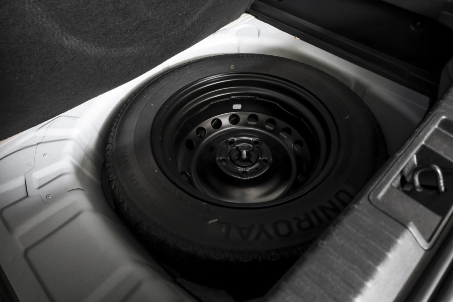 Renault Captur 1.3 TCe 130 PK Intens - Automaat | Dig. Cockpit | Adapt. Cruise | PDC | Camera | NAV + App. Connect | ECC | DAB | LM 18" |