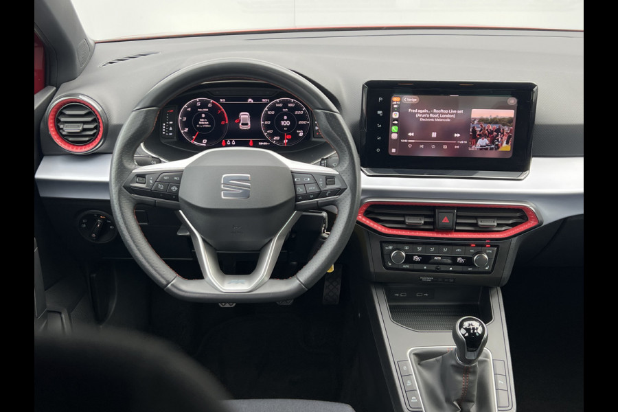 Seat Ibiza 1.0 TSI FR Business Intense Plus | Virtual Cockpit | Camera | LED | 18 inch Seat Ibiza 1.0 TSI FR Business Intense Plus | Virtual Cockpit | Camera | LED | 18 inch