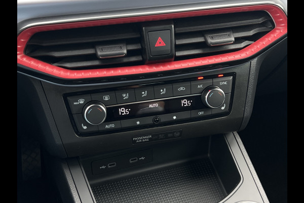 Seat Ibiza 1.0 TSI FR Business Intense Plus | Virtual Cockpit | Camera | LED | 18 inch Seat Ibiza 1.0 TSI FR Business Intense Plus | Virtual Cockpit | Camera | LED | 18 inch