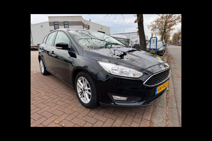 Ford Focus 1.0 125pk 5deurs Lease Edition Airco/ECC,Navigatie,Leder Interieur